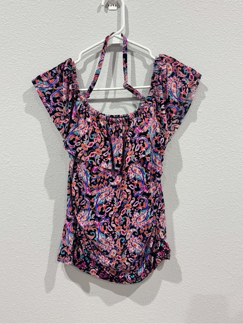 Women’s Paisley Off-Shoulder Halter Top in Multicolor Swimwear top